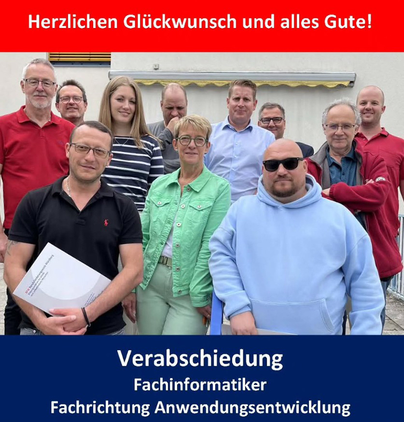 Die Absolvent mit Teamleiter Jonathan Hüttinger und ihren Ausbilder*innen